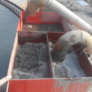 礦漿進濃密機